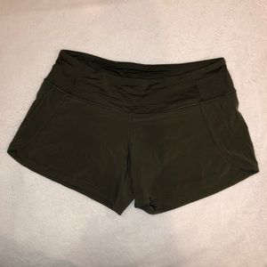 Lululemon Shorts Size 6